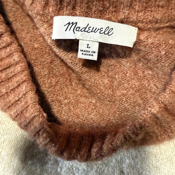 Madewell Colorblock Payton
Pullover Sweater in Coziest Yarn - Picture 4 of 4